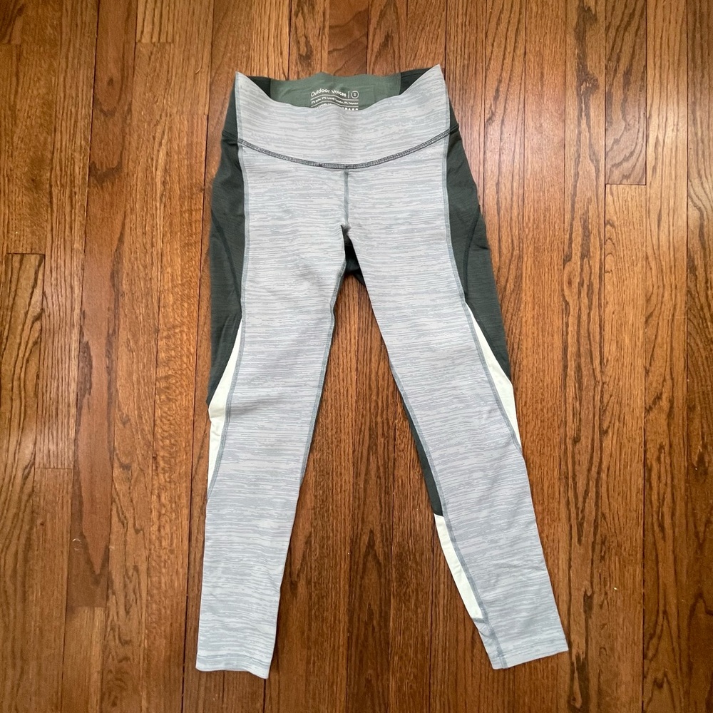 Outdoor Voices Core 7/8 Tech Sweat Leggings - Small